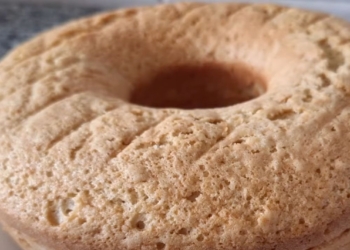 Receita de Bolo de Claras super fofo
